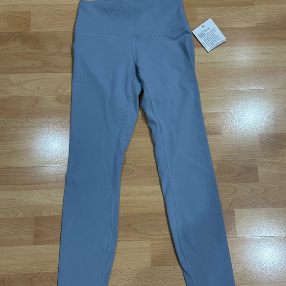 Brand New Lululemon Wunder Train HR Train HR Tight 25” - Picture 11 of 11